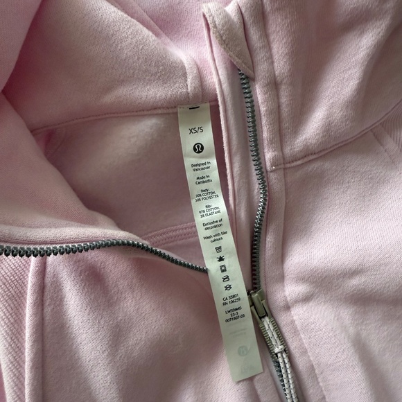 Like new lululemon pink scuba hoodie - Picture 5 of 5